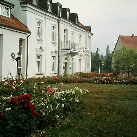 Schutzenhaus 3*