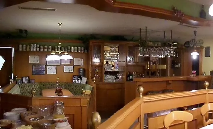 ホテル Schuetzenhaus バート・デューベン